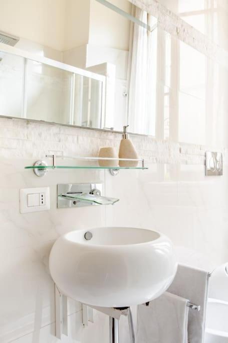 Exquisite Stay Via Crema Milano Ngoại thất bức ảnh